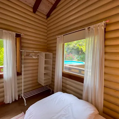 Paraiso De Livia, Casa Con Piscina 5 Personas En Hébergement de vacances