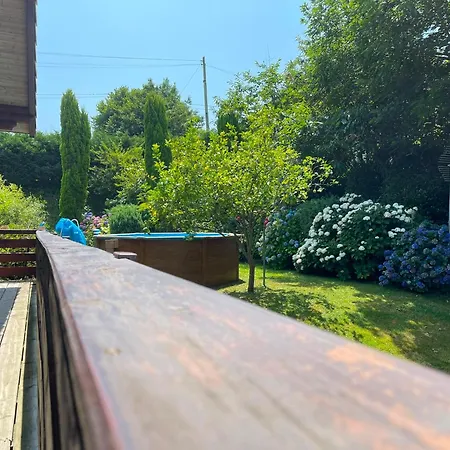 Hébergement de vacances Paraiso De Livia, Casa Con Piscina 5 Personas En *