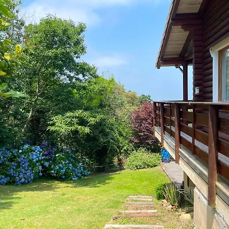 Paraiso De Livia, Casa Con Piscina 5 Personas En *