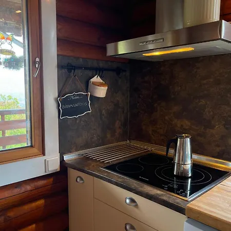 Paraiso De Livia, Casa Con Piscina 5 Personas En Hébergement de vacances *
