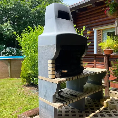 Paraiso De Livia, Casa Con Piscina 5 Personas En *