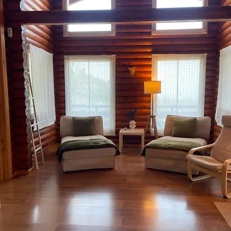 Paraiso De Livia, Casa Con Piscina 5 Personas En Hébergement de vacances
