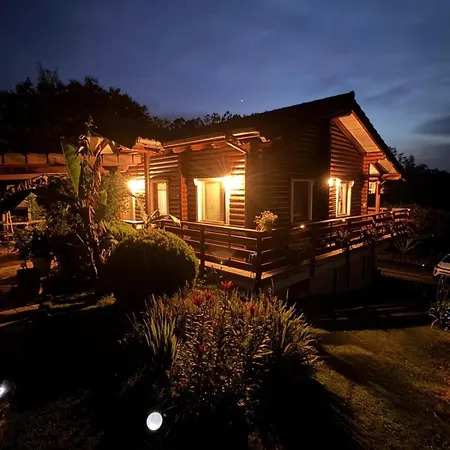 Hébergement de vacances Paraiso De Livia, Casa Con Piscina 5 Personas En *