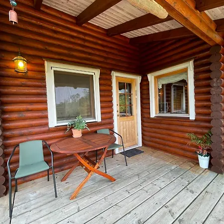 Hébergement de vacances Paraiso De Livia, Casa Con Piscina 5 Personas En *