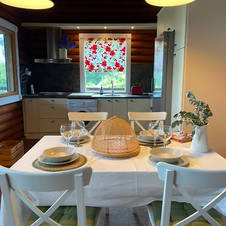 Paraiso De Livia, Casa Con Piscina 5 Personas En * Molledo